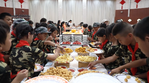 宁夏军区助力乡村振兴谱写时代双拥情6.png